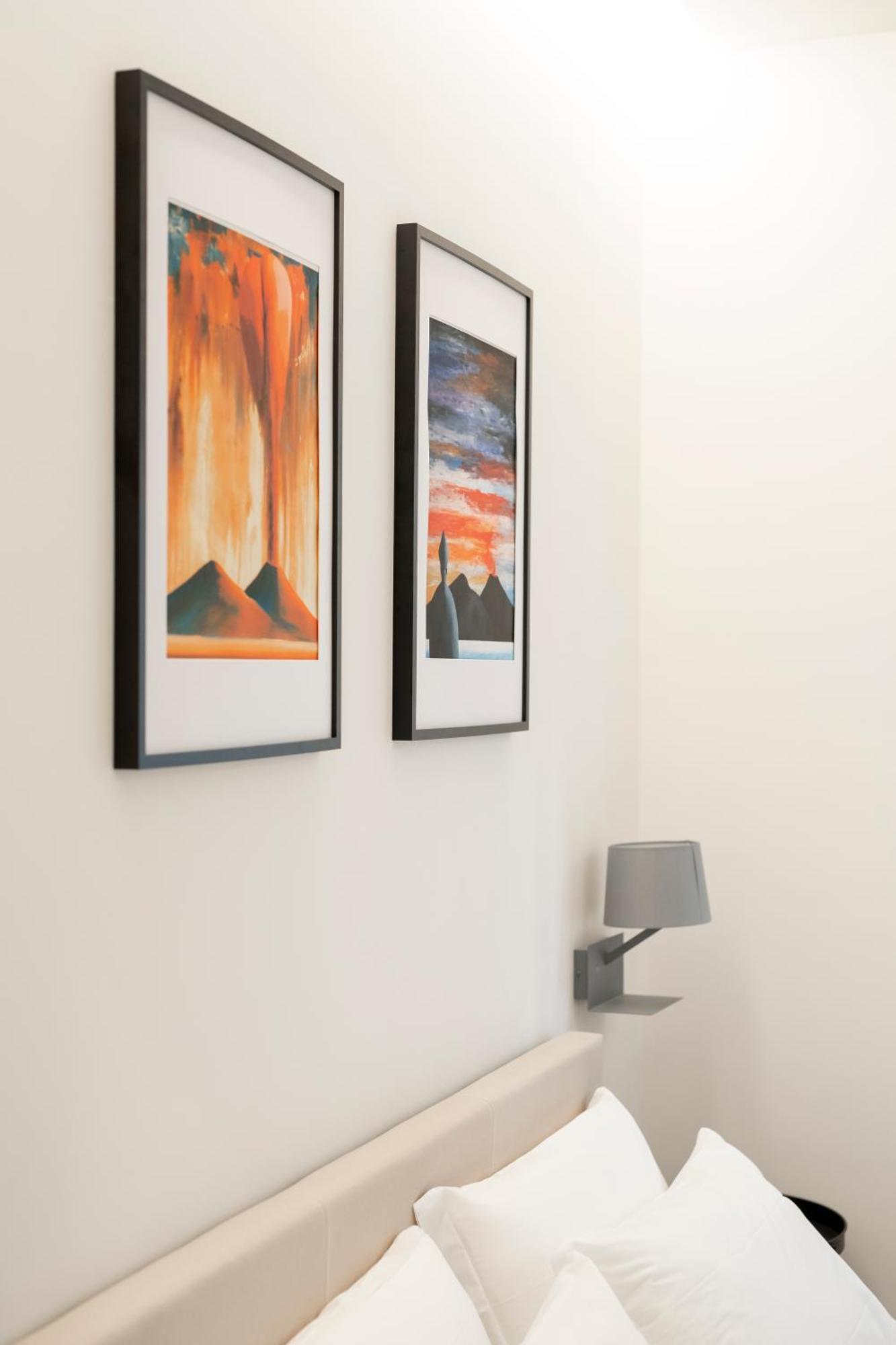 Well Suites - Piazza Dei Martiri Napoli Eksteriør bilde