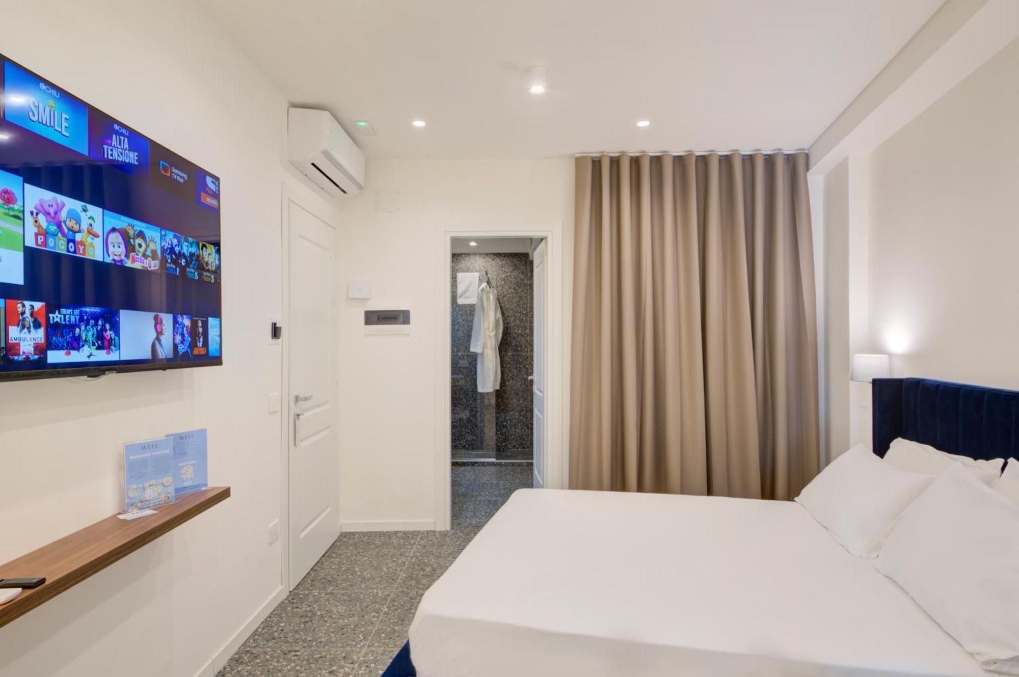 Well Suites - Piazza Dei Martiri Napoli Eksteriør bilde