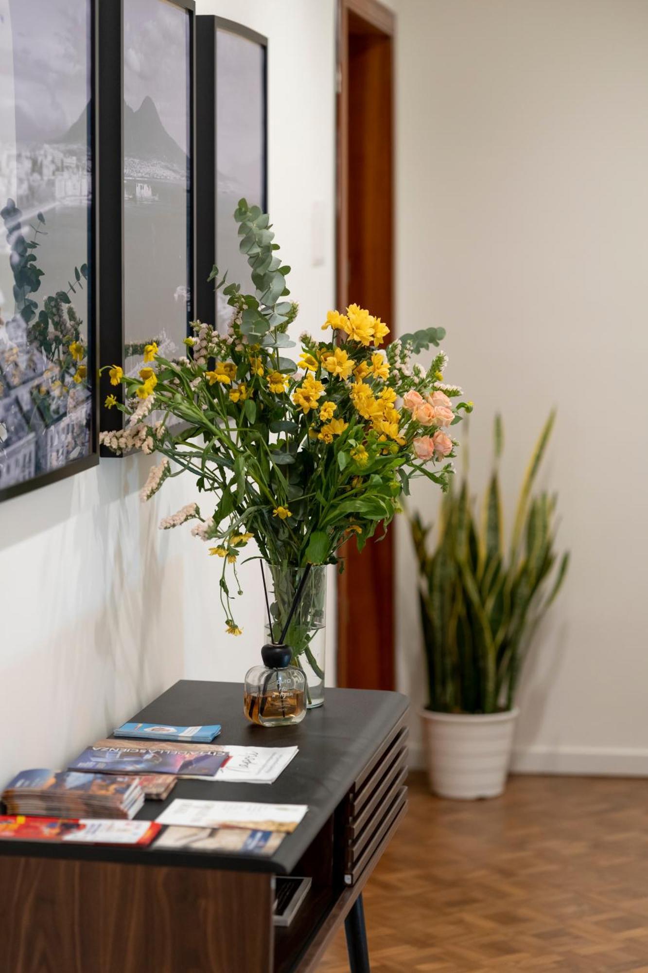 Well Suites - Piazza Dei Martiri Napoli Eksteriør bilde